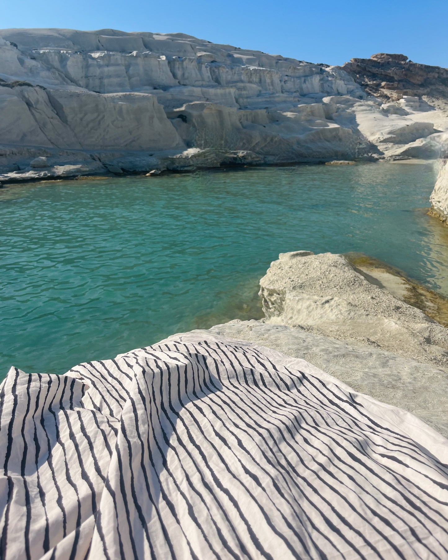 Louley Travel Essential - Printed Sarong