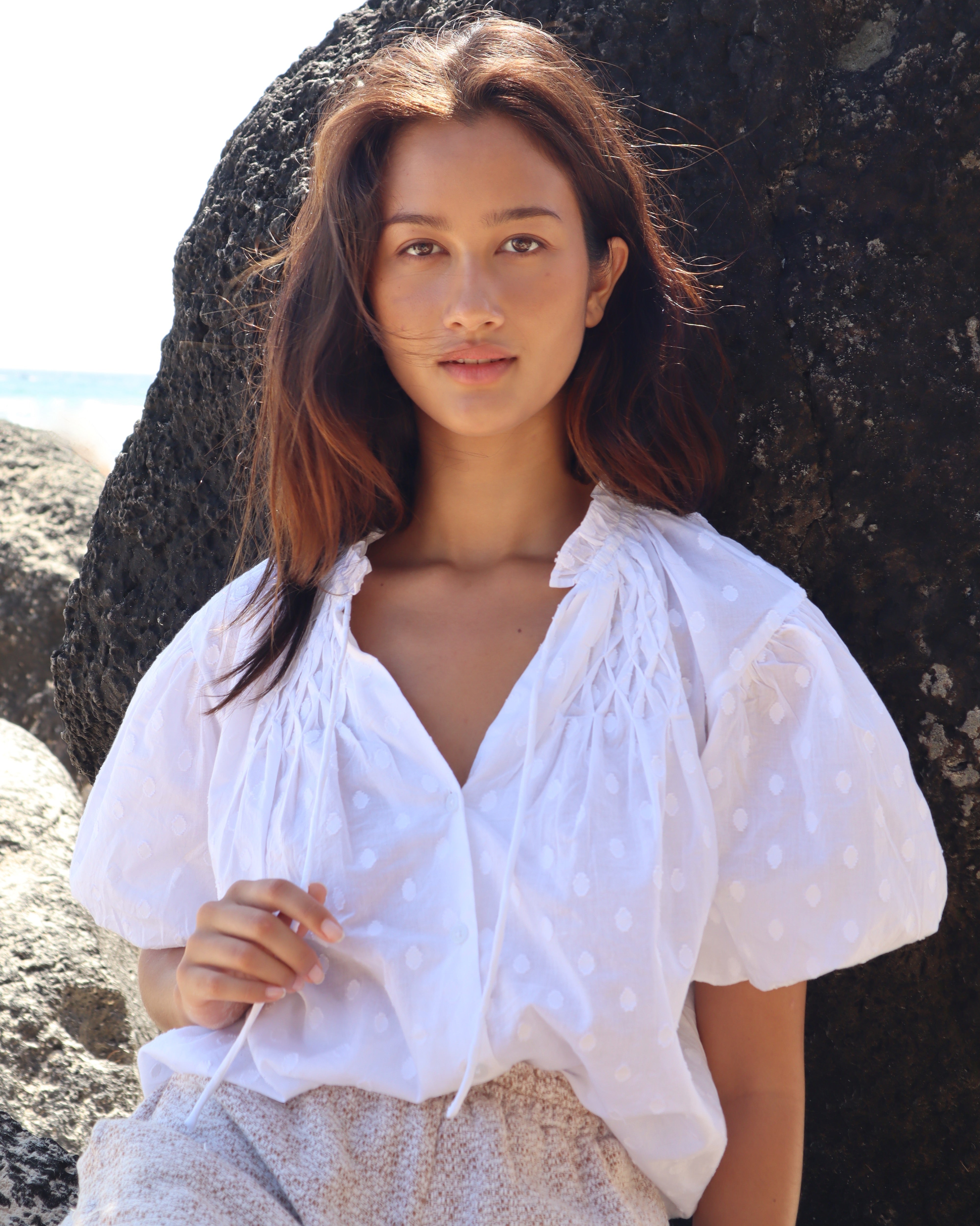 Lily Blouse - white dot cotton (pre-order) – Louley